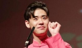 关于张云雷的爆料视频大全,爆料视频大全背后的真相与争议